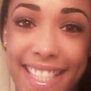 Meet your Posher, Raychelle